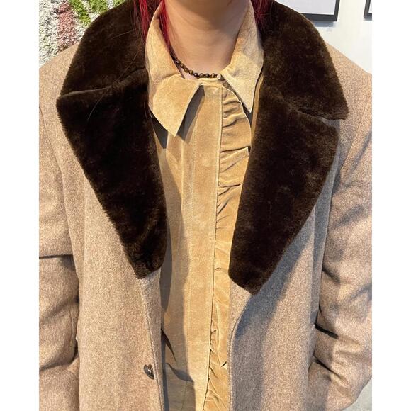 Shearling Wool Peacoat - Picture 5 of 5